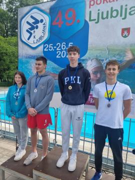 Calcitovi plavalci osvojili medalje v Ljubljani in Krškem (12)